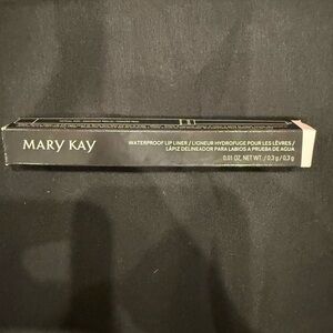 Mary Kay Waterproof Lip Liner - Pink Nude New in Box